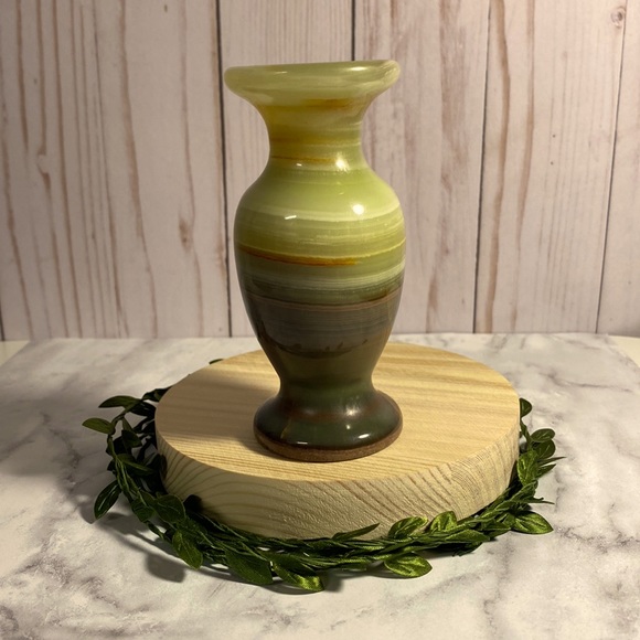 Other - Green Onyx Vase